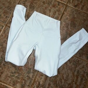 Lululemon leggings